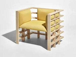 DesignByThem Кресло из дерева с подлокотниками Mochi