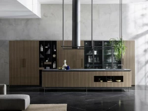 TM Italia Cucine Кухня с островом и колоннами Rua