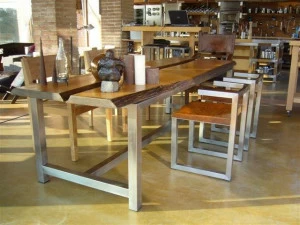 ICI ET LÀ Прямоугольный деревянный стол Handmade metal furniture by ici et là Stdi01