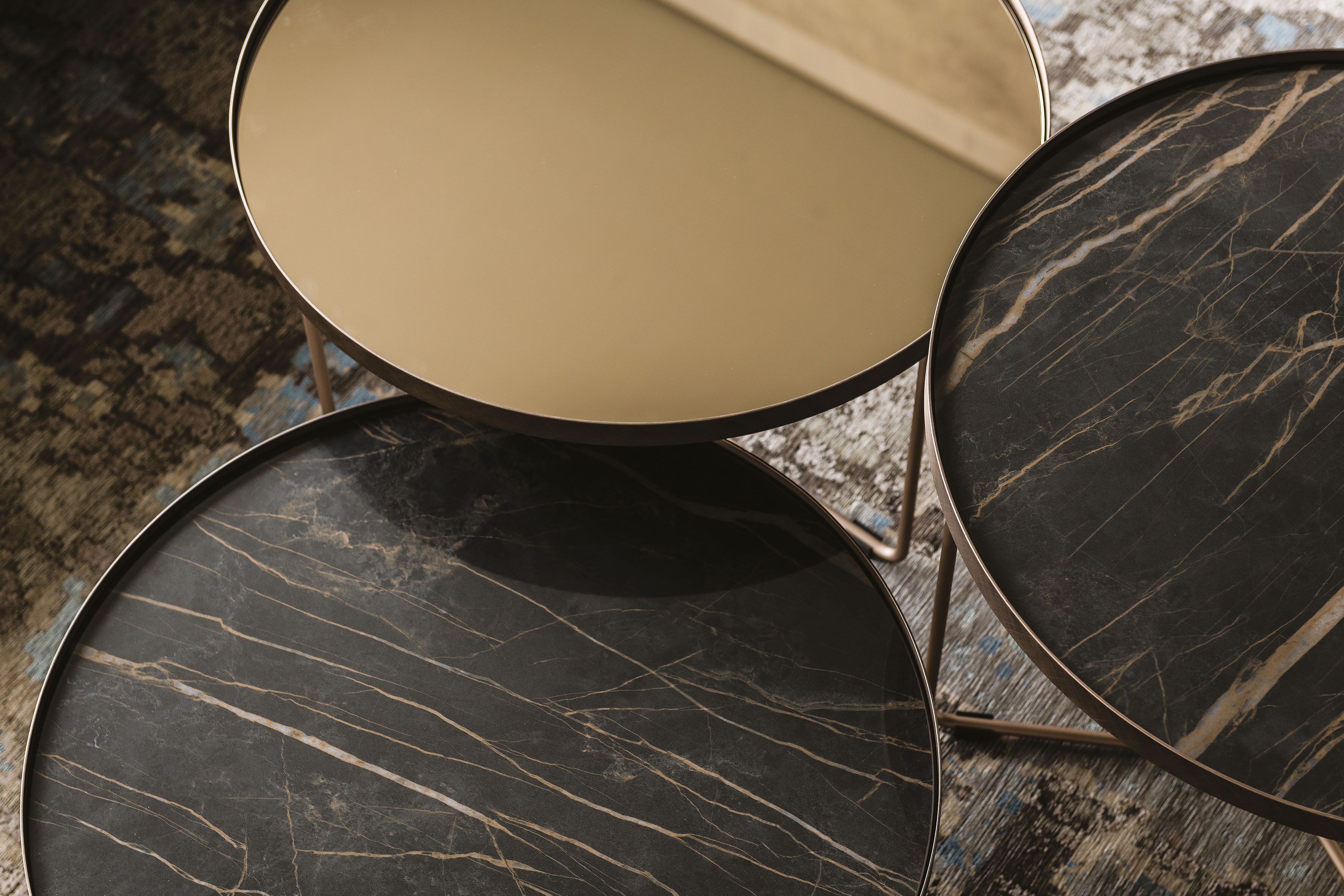 Окрашенный металлический круглый журнальный столик с керамическим верхом Cattelan italia BILLY KERAMIK ARCH-00034615 - Вид №7