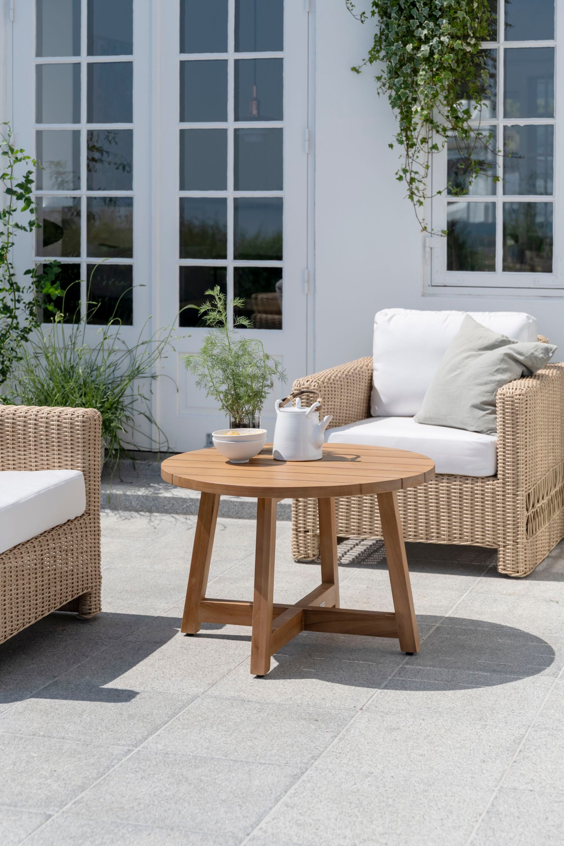 Круглый стол из тикового дерева Sika Design Teak Exterior ARCH-00089089 - Вид №1