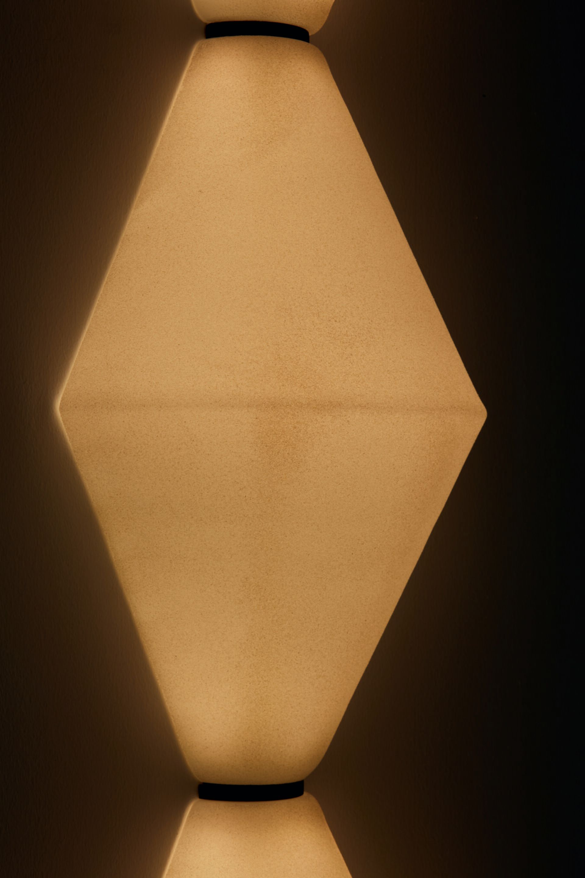 Светодиодный настенный светильник из опалового стекла DE PADOVA Helium ARCH-00041100 - Вид №11