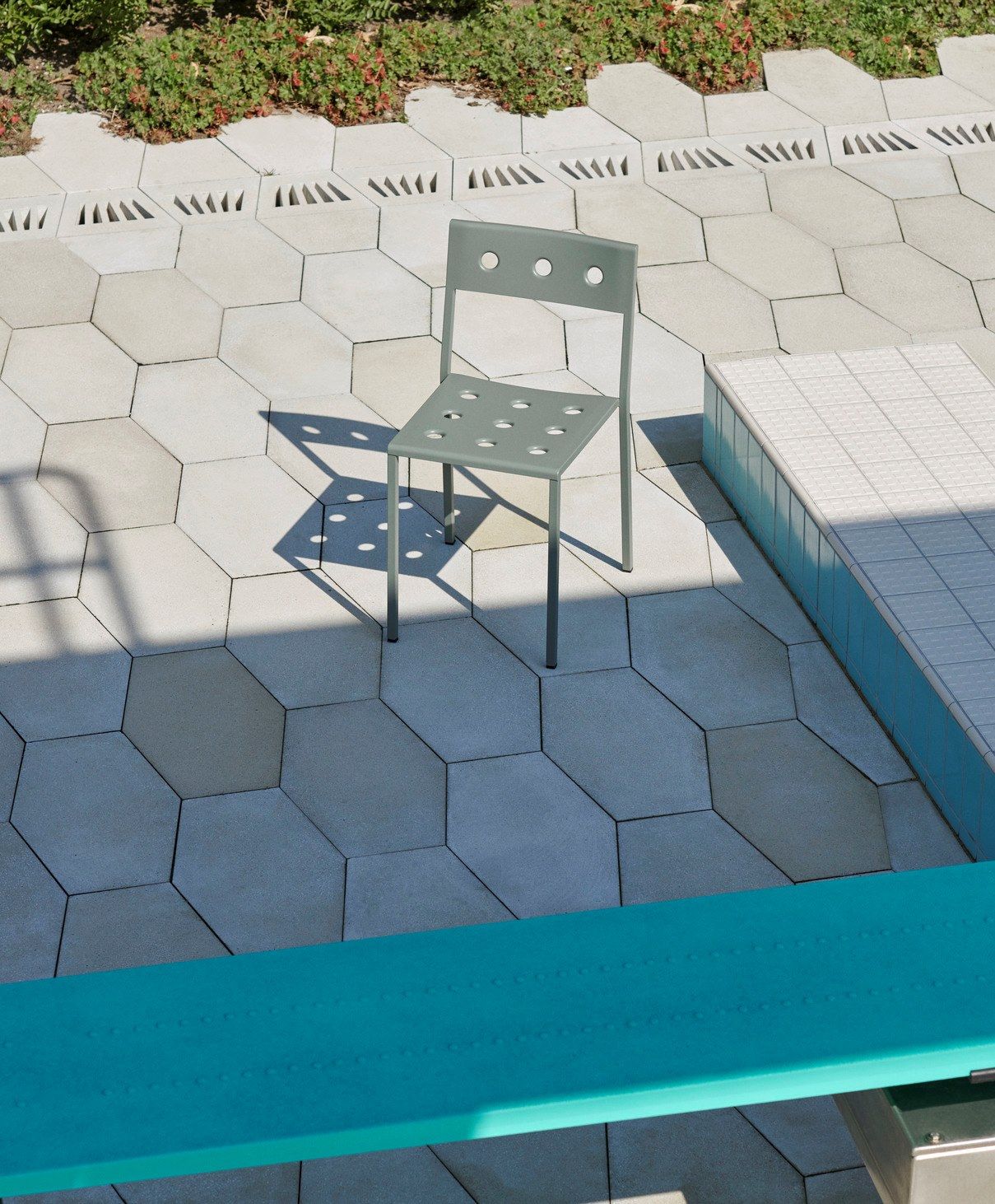 Стальной стул с порошковым покрытием с открытой спинкой Hay балкон ARCH-00152024 - Вид №20