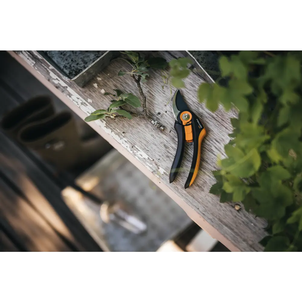 Секатор садовый Fiskars Plus Smartfit P541 плоскостной ø25 мм STLM-2117315 - Вид №10