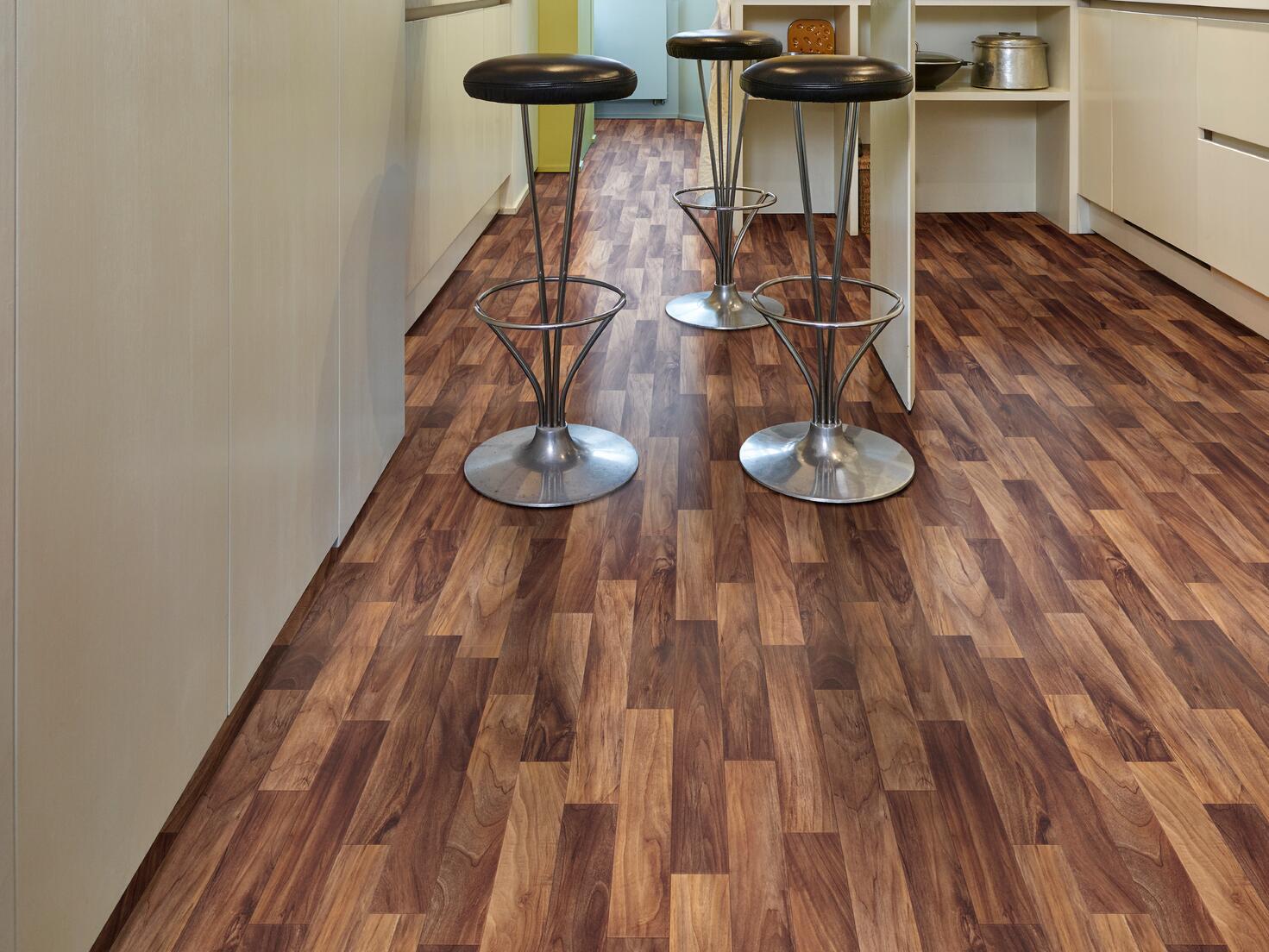 Нескользящий виниловый пол с эффектом дерева BEAUFLOR Novo ARCH-00091008