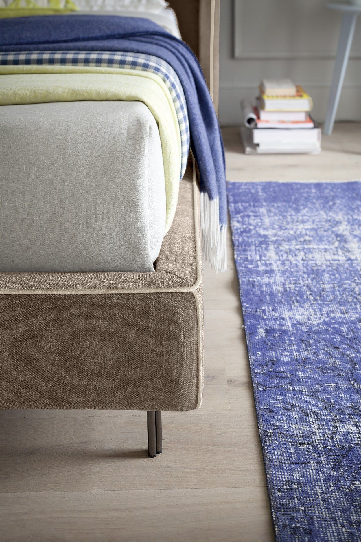 Мягкая кровать для хранения ткани с мягким изголовьем Felis Bedstories ARCH-00035539 - Вид №3