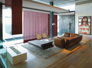 Моторизованный алюминиевый рельс для завитых штор