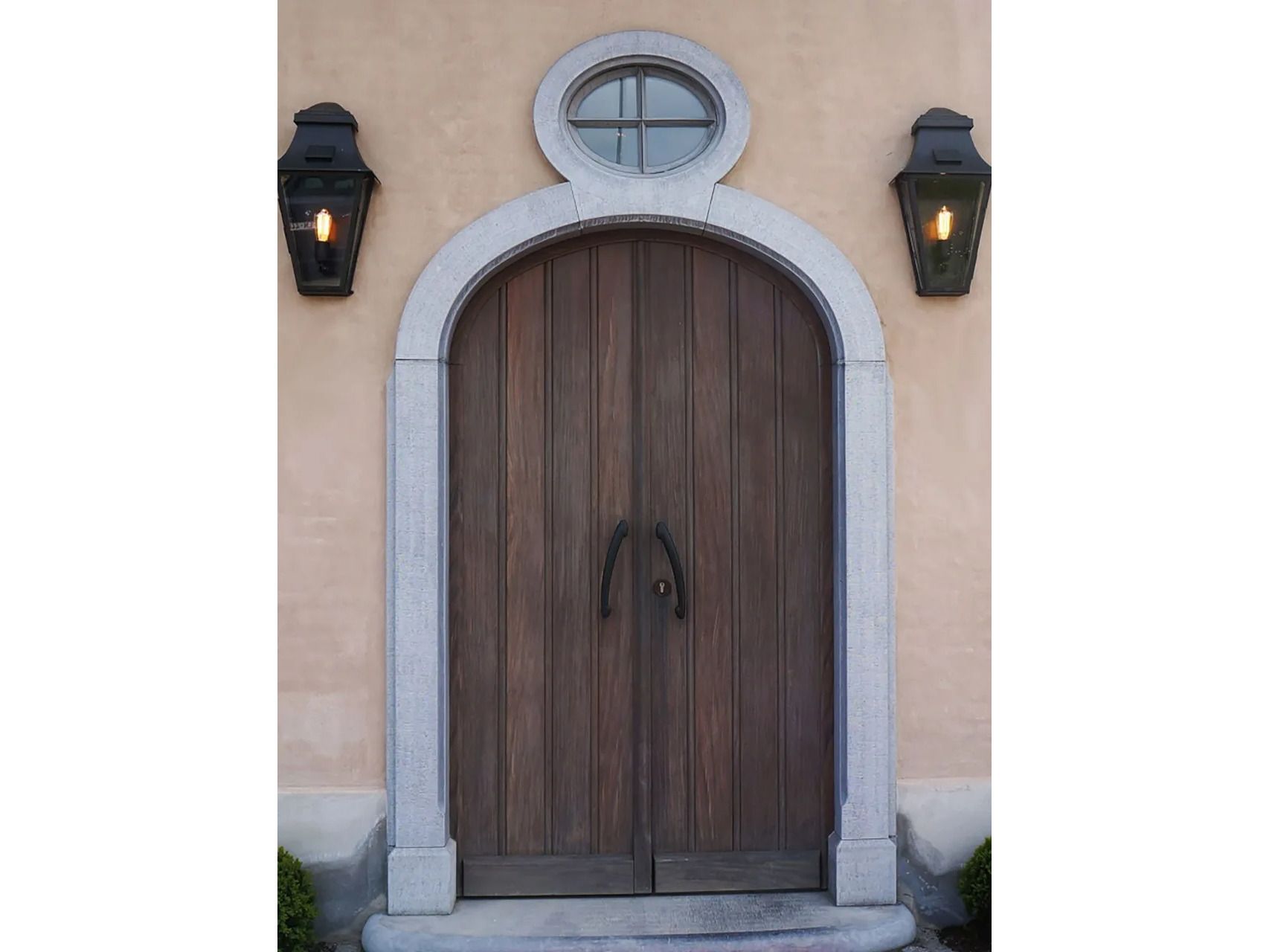 Латунная светодиодная наружная настенная лампа Authentage Lighting Gracieuze ARCH-00026286 - Вид №2