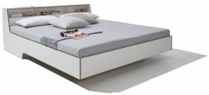 Müller Small Living Лакированная кровать с изголовьем для хранения Slope