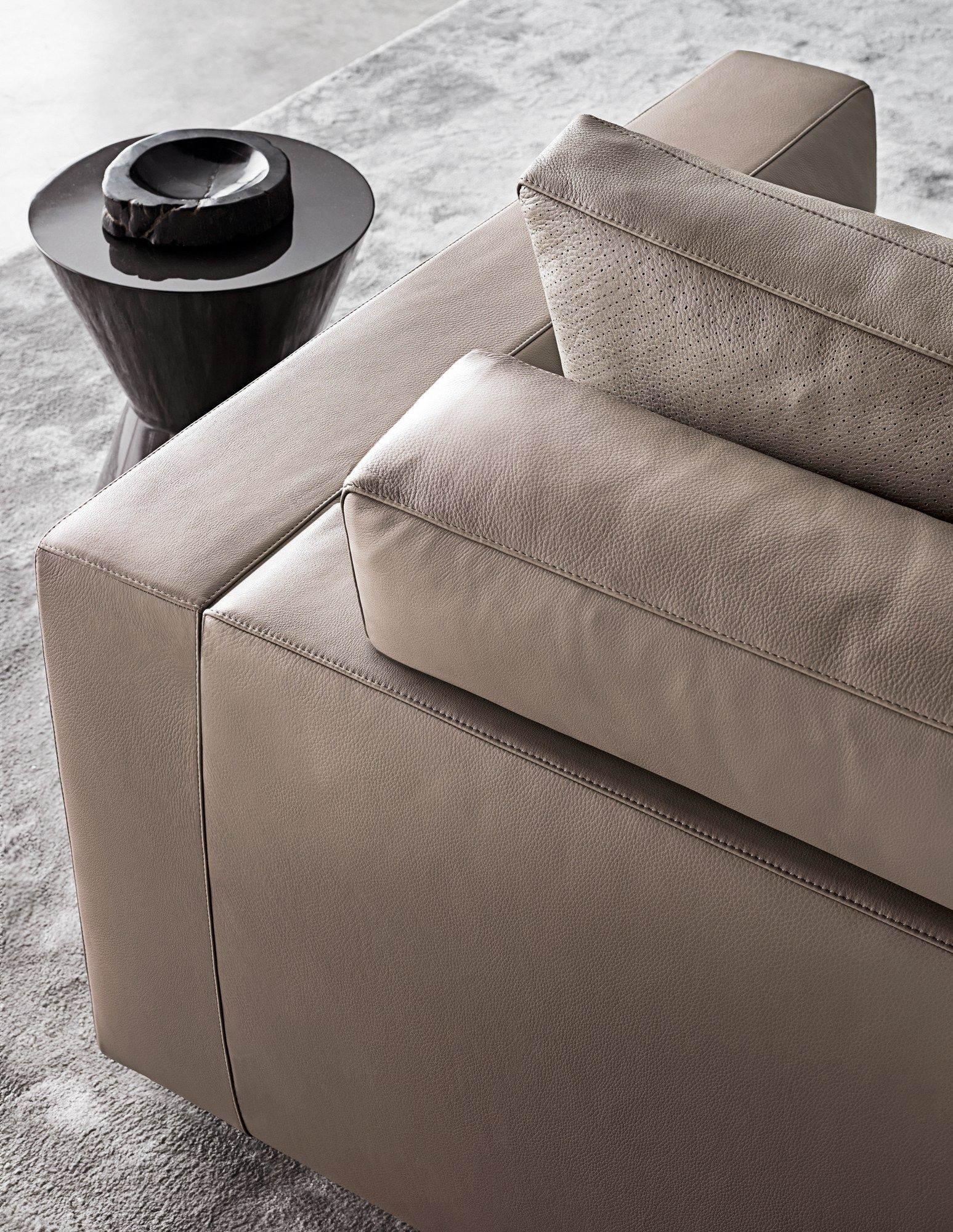 Кожаный диван Minotti Andersen System ARCH-00088984 - Вид №11