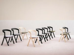 Miniforms Деревянный стул с подлокотниками Diverge