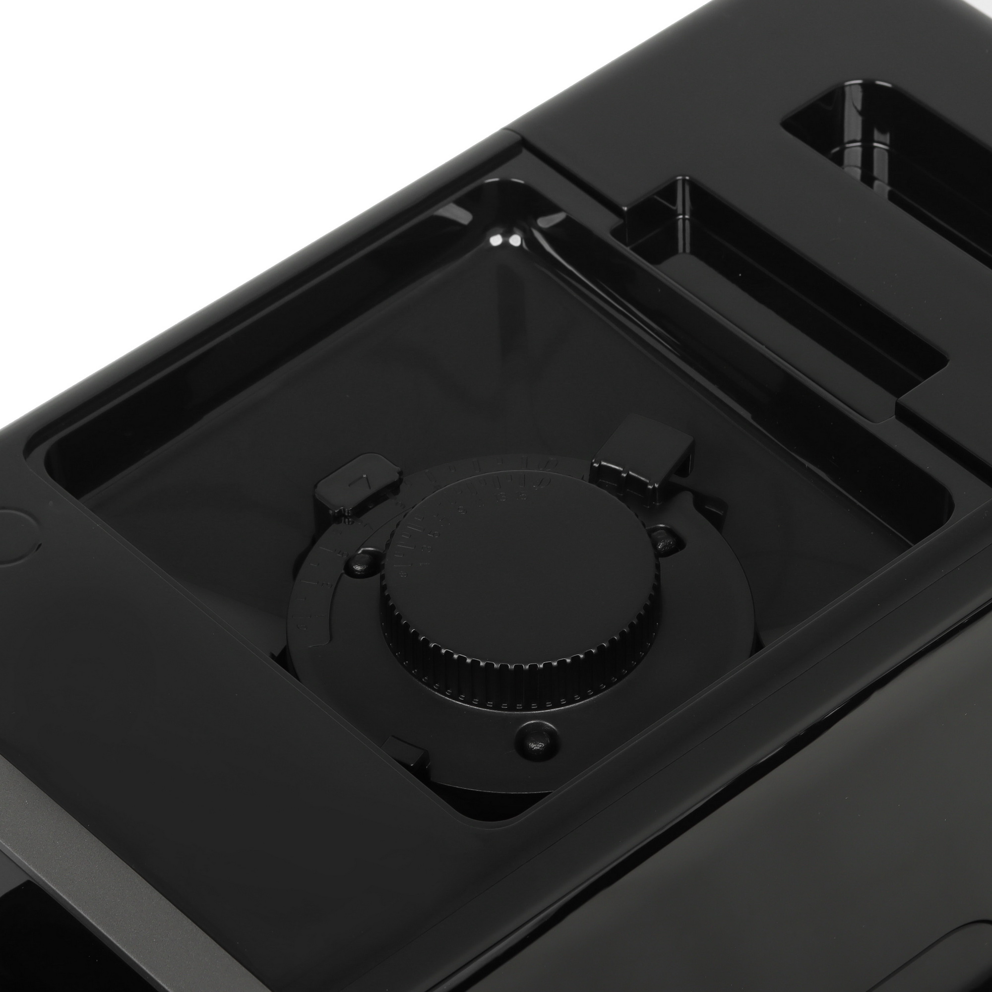 9115473 Кофемашина автоматическая DEXP DAM-201A черный STDN-0027103 - Вид №5