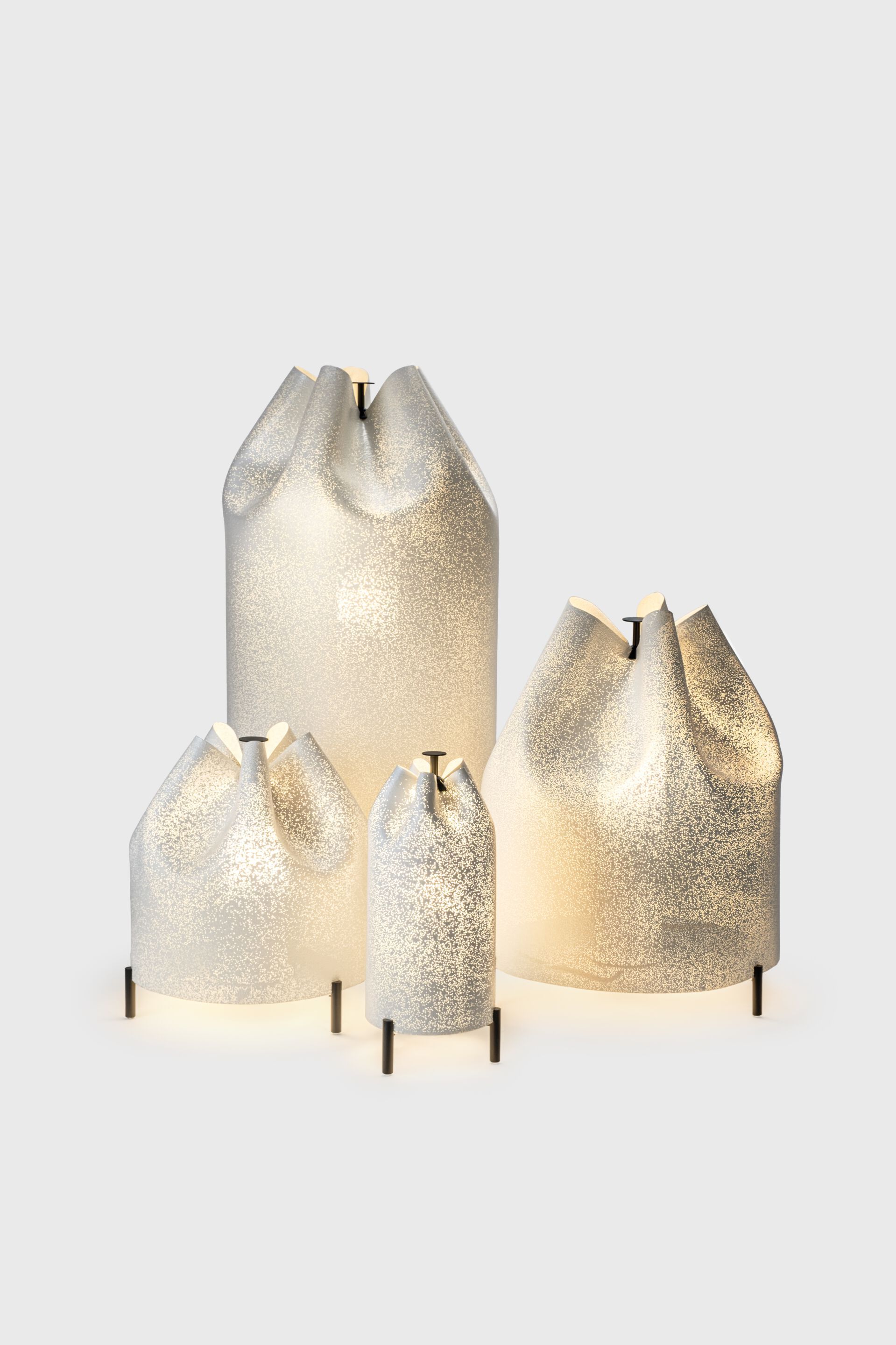 Настольная лампа из нержавеющей стали A-Emotional Light Agasallo ARCH-00083176 - Вид №2