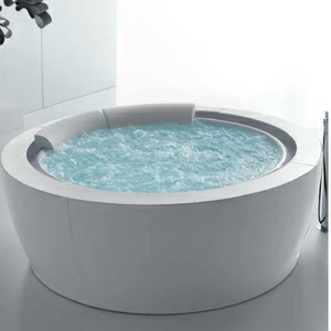 Круглая ванна напольная с панелями из акрила Bolla 190 см с гидромассажем