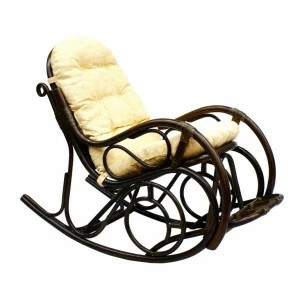 Кресло-качалка с подножкой Matte ЭКО ДИЗАЙН CLASSIC RATTAN 129513 Бежевый;коричневый