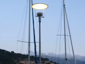 URBIDERMIS Светодиодный уличный фонарь на опоре с непрямым освещением Arne