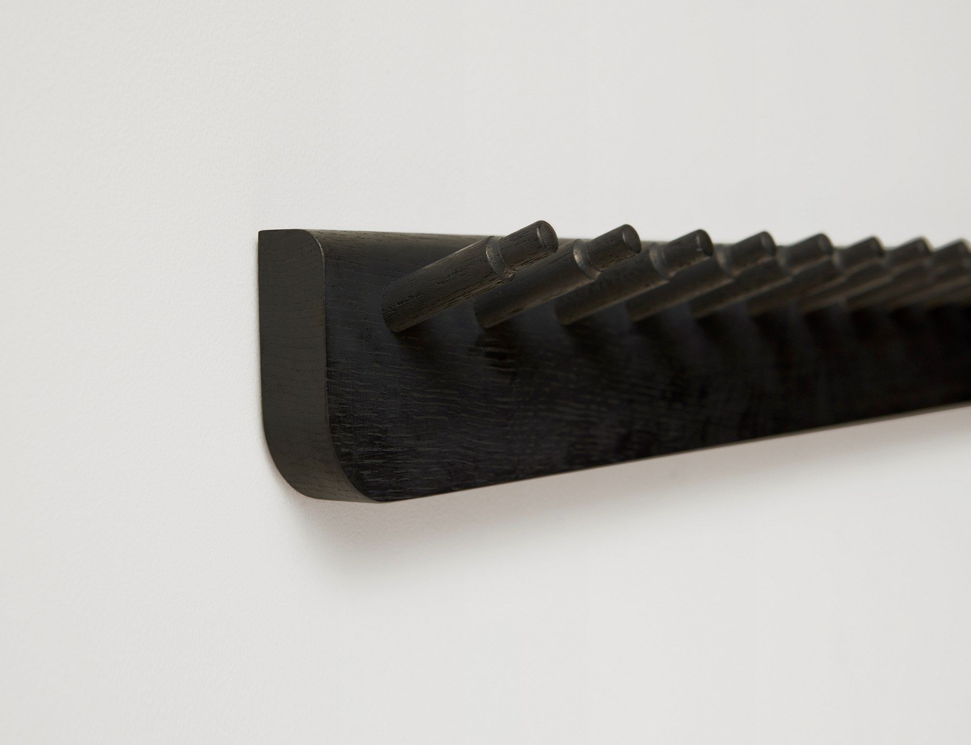 Дубовая настенная вешалка Form & Refine Echo ARCH-00115266 - Вид №3