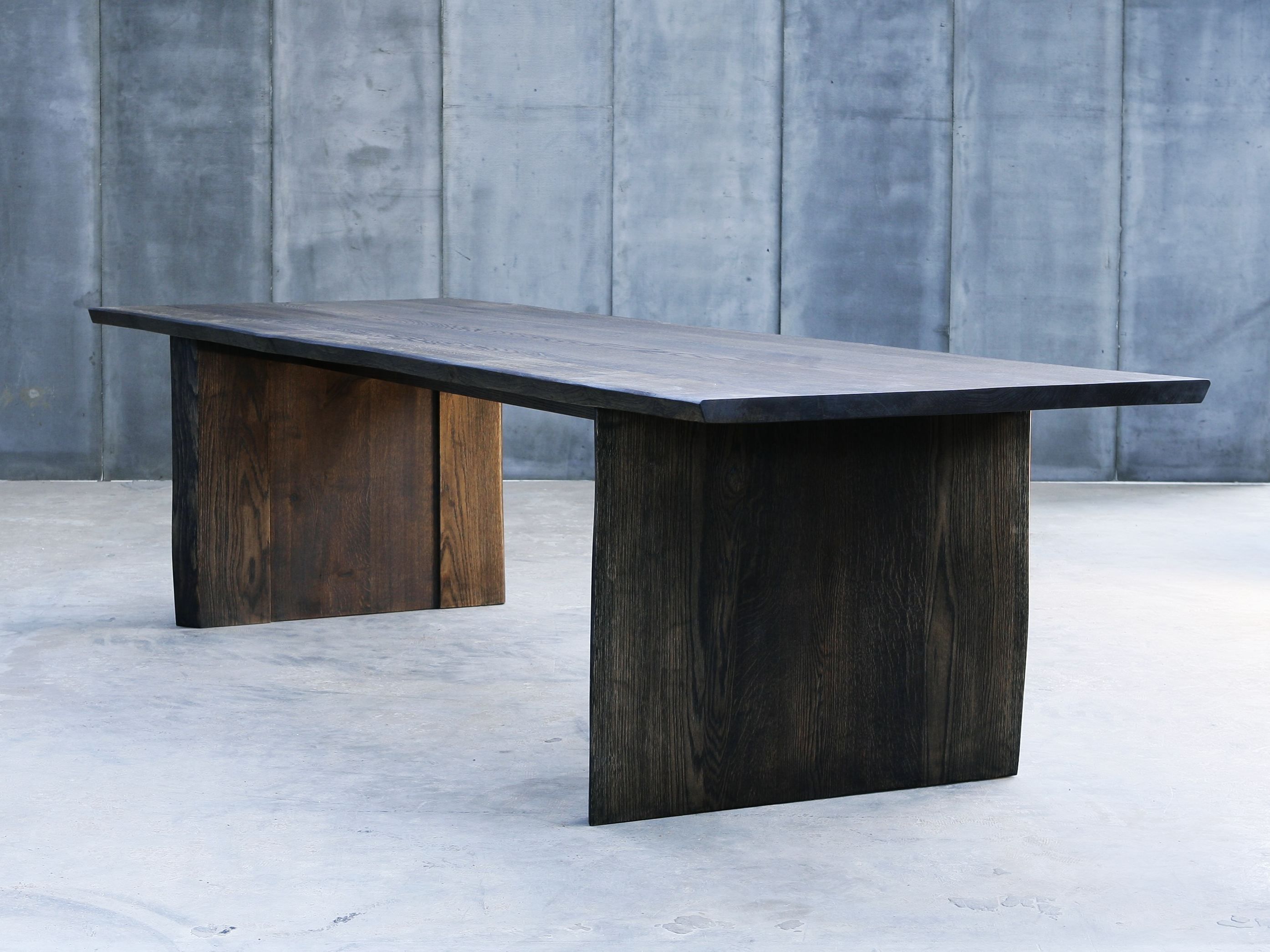 Стол из дуба на заказ Heerenhuis ALTAR MTM ARCH-00075665