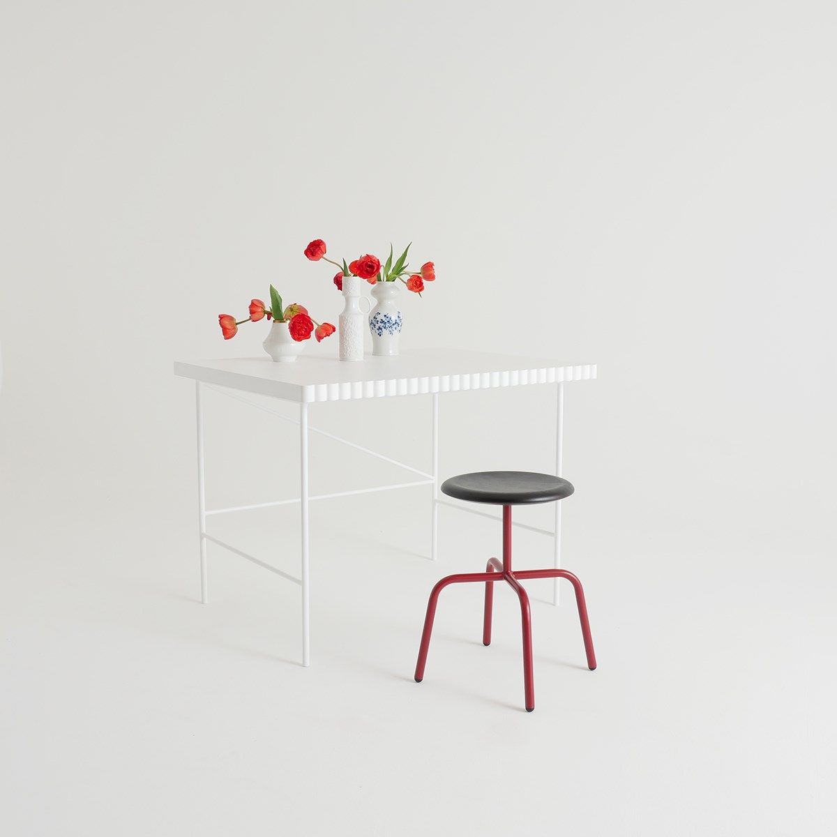 Низкий стул из стали и дерева Atelier Haußmann HERRENBERGER ARCH-00142599 - Вид №5