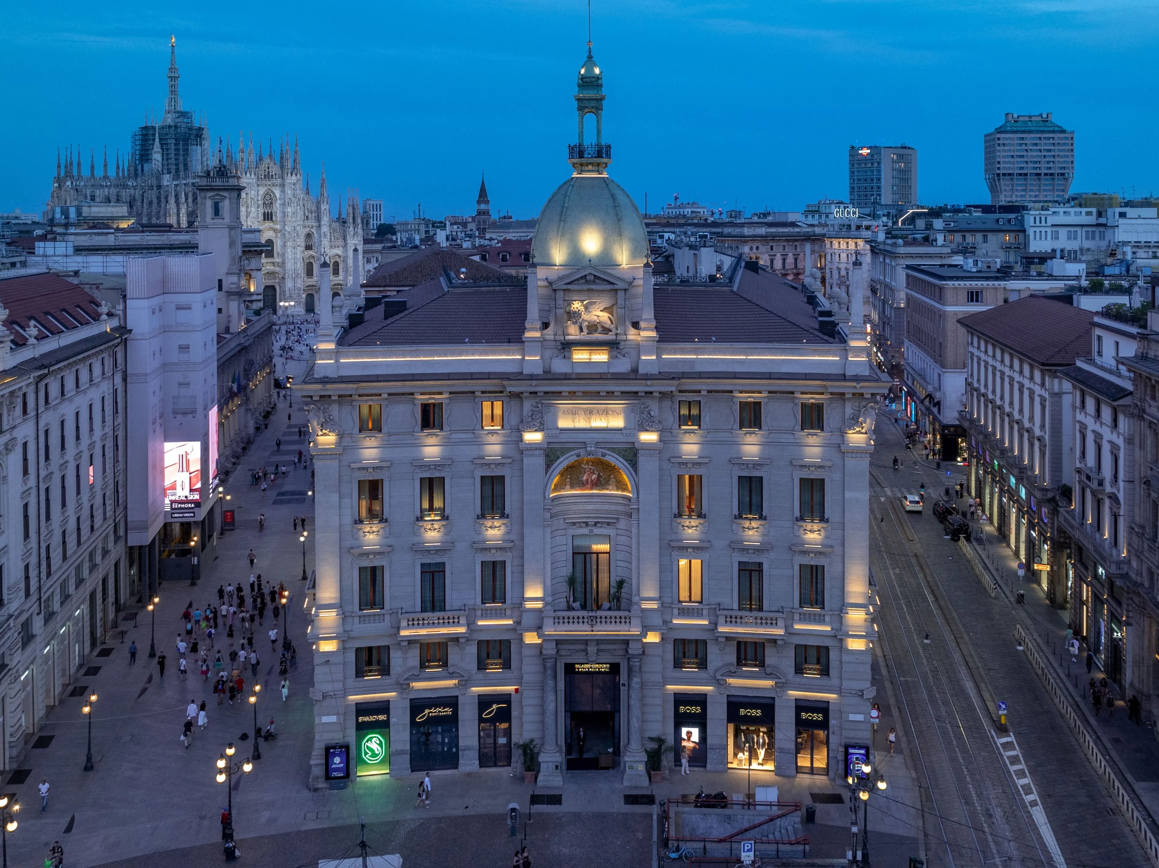 Линейный профиль для наружной алюминиевой стены Platek Mini Corniche ARCH-00050359 - Вид №2