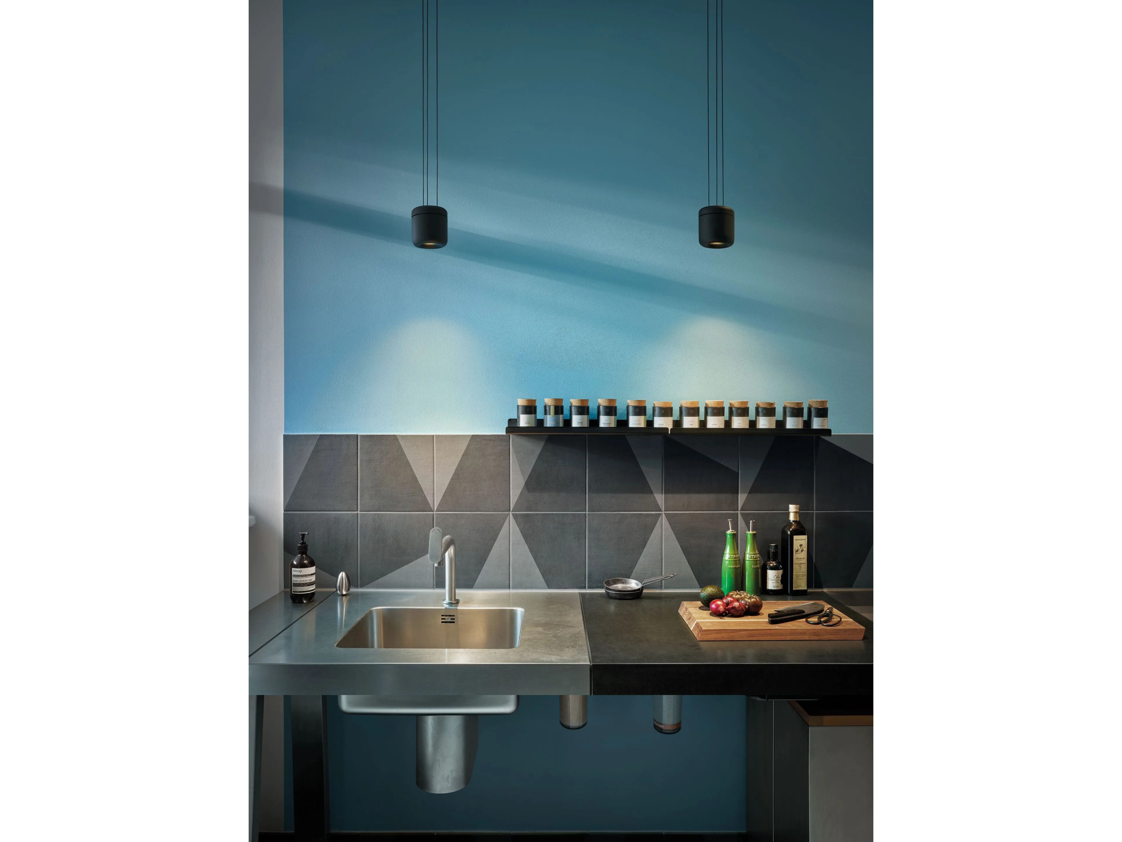 Алюминиевый светодиодный подвесной светильник serien.lighting CAVITY ARCH-00069972 - Вид №9