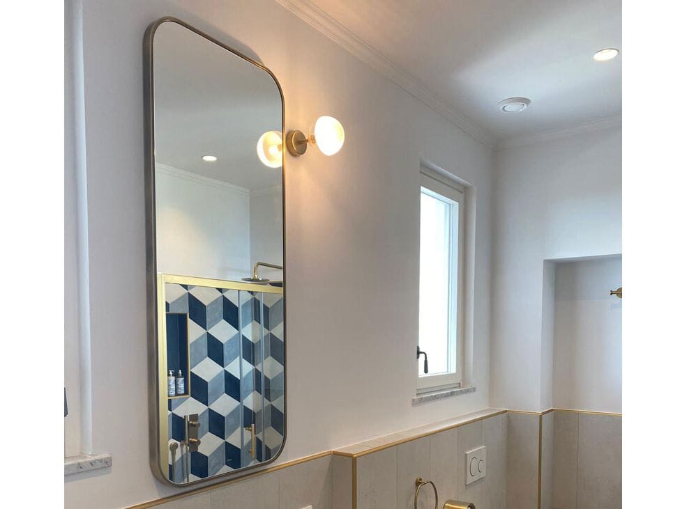 Настенное зеркало в рамке Spekkio Brass Easy ARCH-00139406