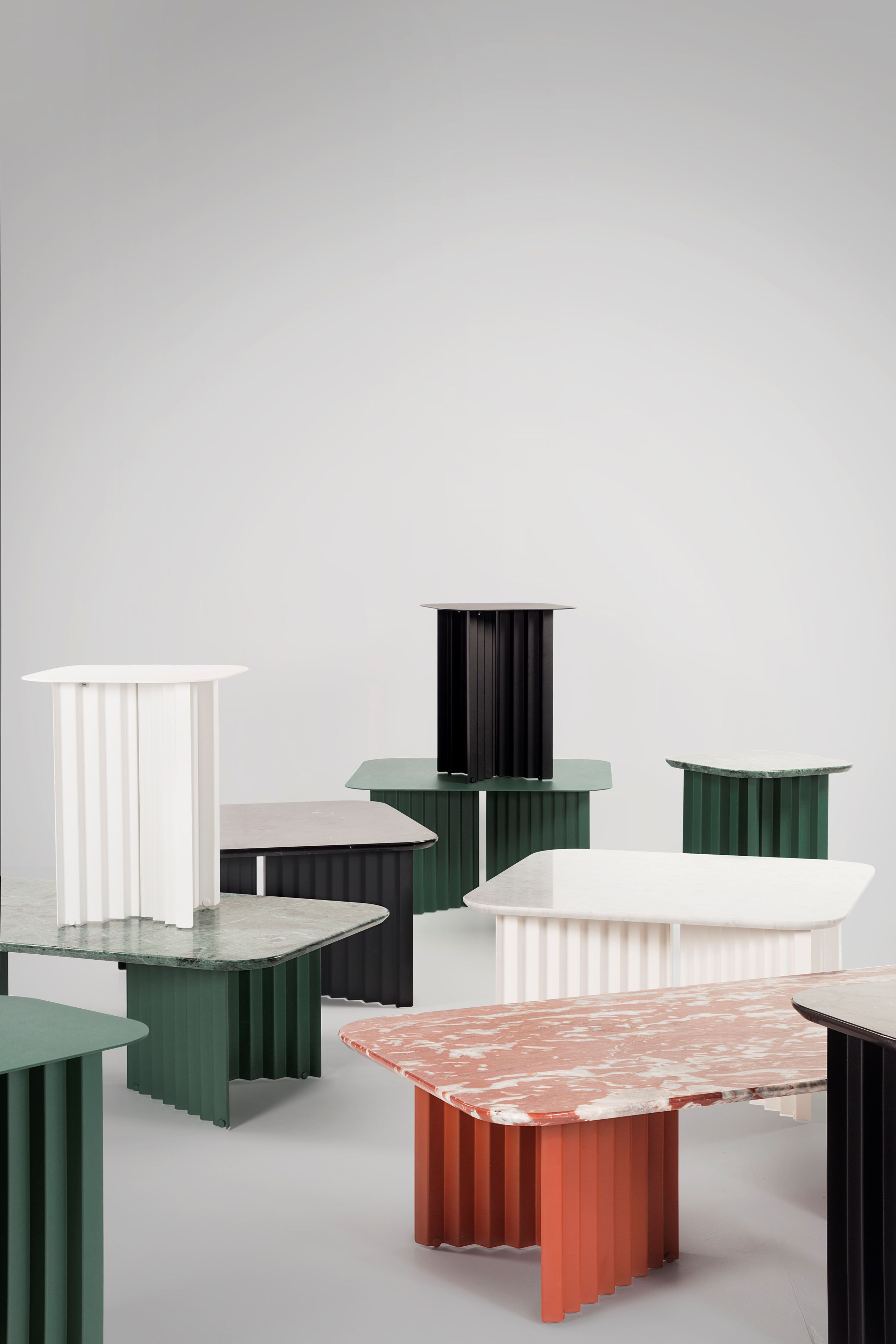 Стальной квадратный высокий журнальный столик RS Barcelona Plec ARCH-00017341 - Вид №4