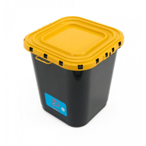 30015 TELKAR Контейнер для сбора опасных отходов пластиковый с герметичной крышкой 40 л. Черный с желтой герметичной крышкой