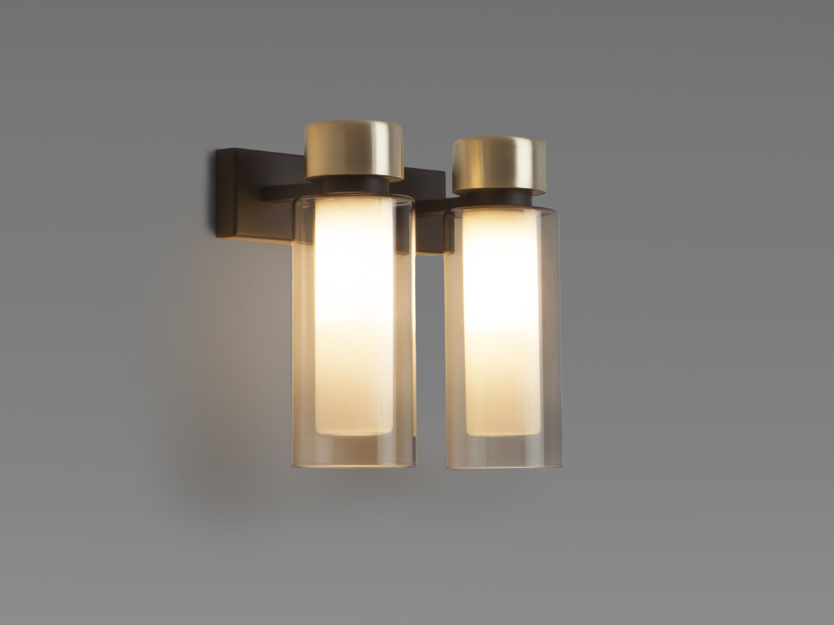 Стеклянный настенный светильник Tooy Osman ARCH-00124528