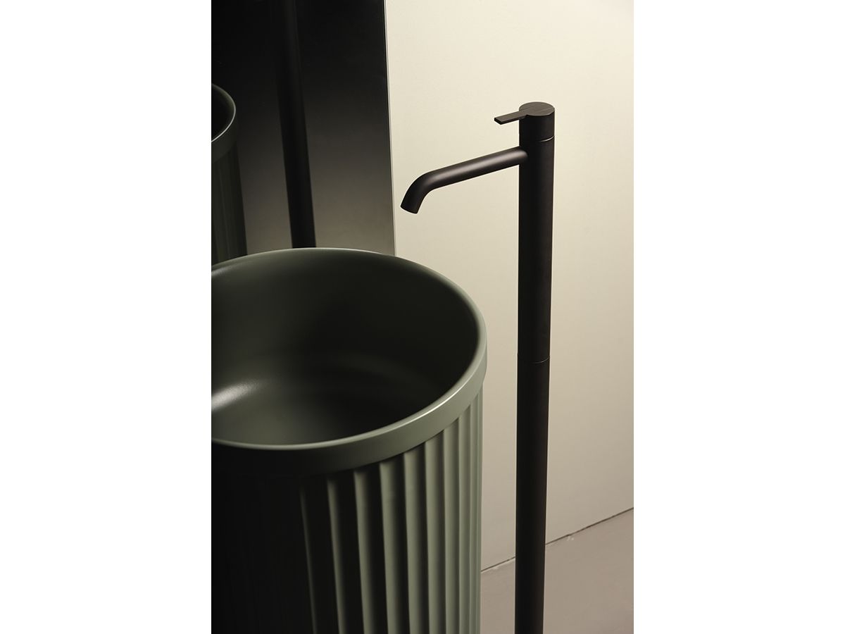 Круглая отдельно стоящая раковина из твердой поверхности Inbani Heritage ARCH-00025064 - Вид №6