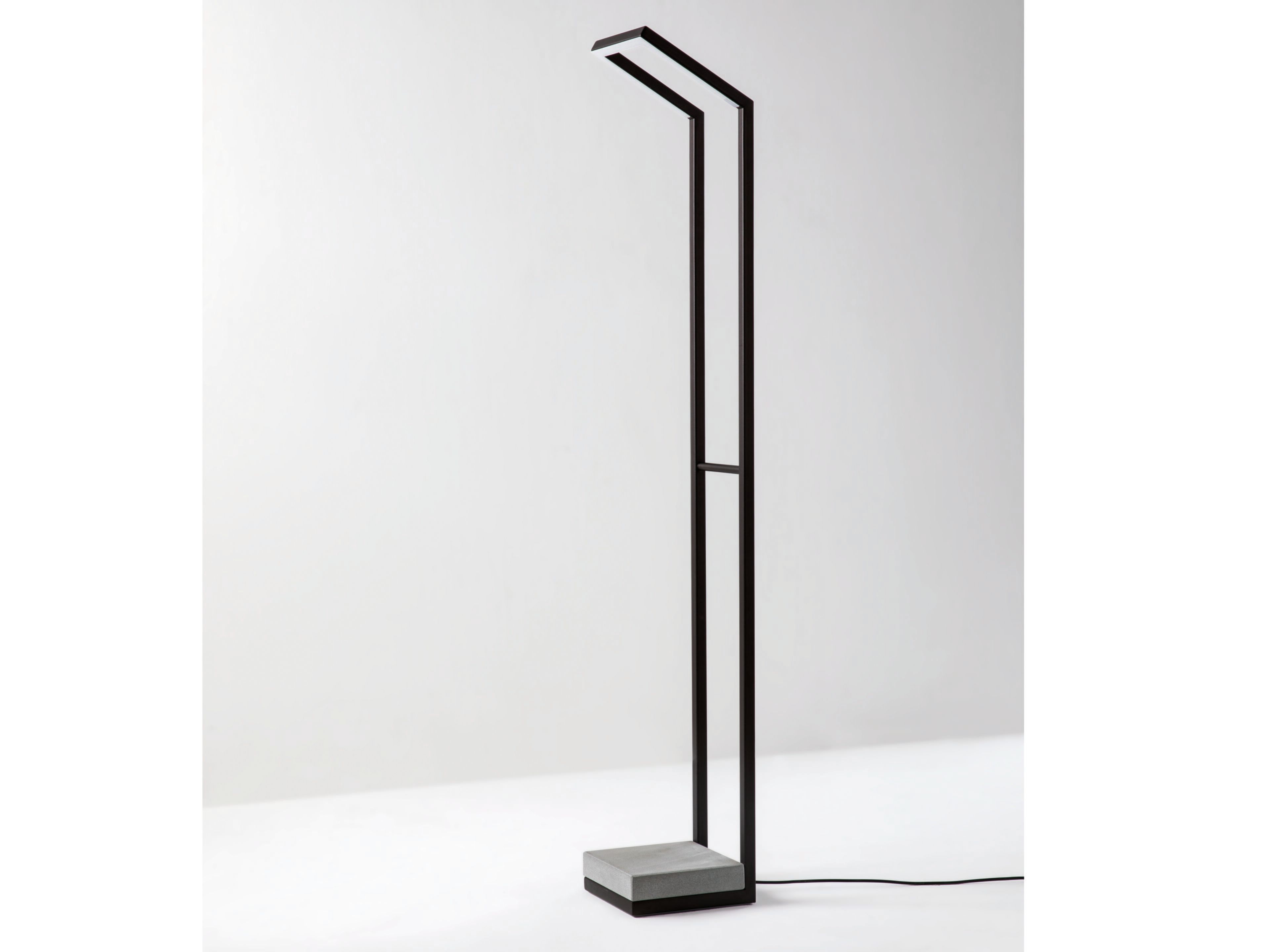 Светодиодная напольная лампа с порошковым покрытием Unopiù стрейч ARCH-00003911