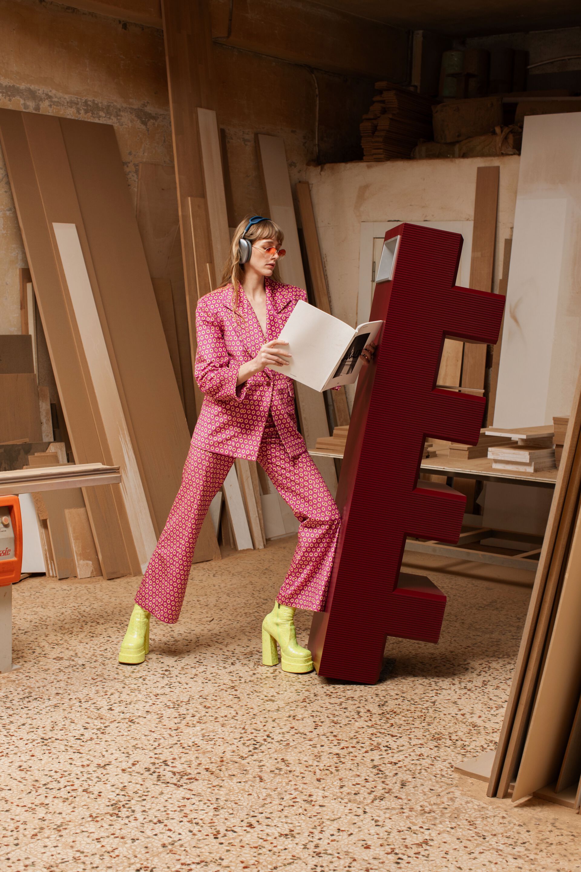 Лакированная деревянная скамья YET. Design Studio LEGO ARCH-00031252 - Вид №15