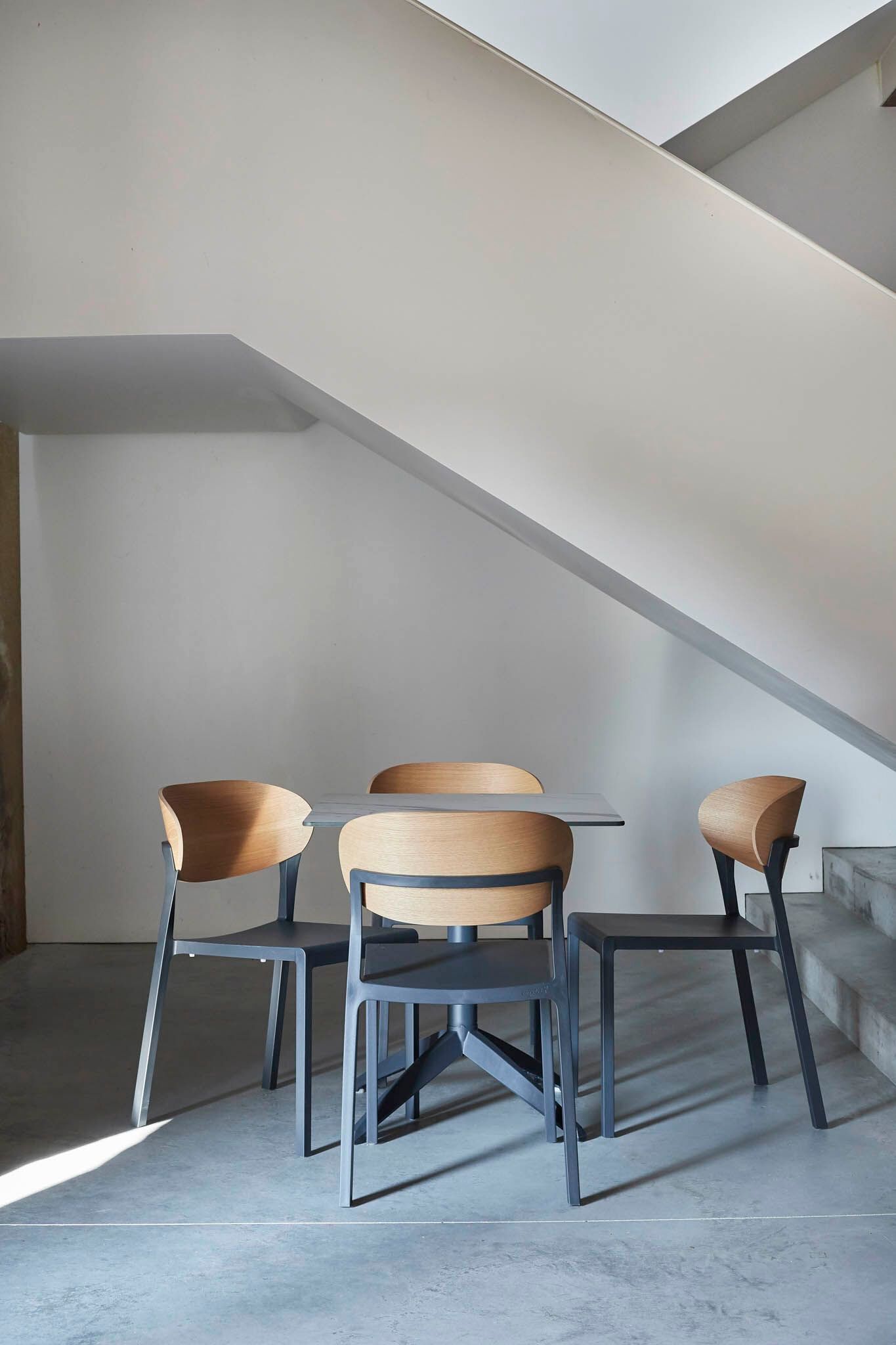 Садовый стул из полипропилена с деревянной спинкой Ezpeleta BAKE WOOD ARCH-00073360 - Вид №11