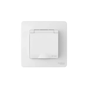 Розетка встраиваемая Systeme Electric Blanca с заземлением с крышкой и шторками цвет белый