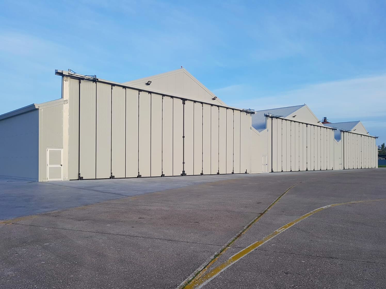 Секционные ворота Cover Technology GRANDI PORTE INDUSTRIALI ARCH-00124850