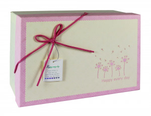 484186 Коробка с бантиком, средняя, 18 х 18 х 8 см, розовая Made in Respublica*