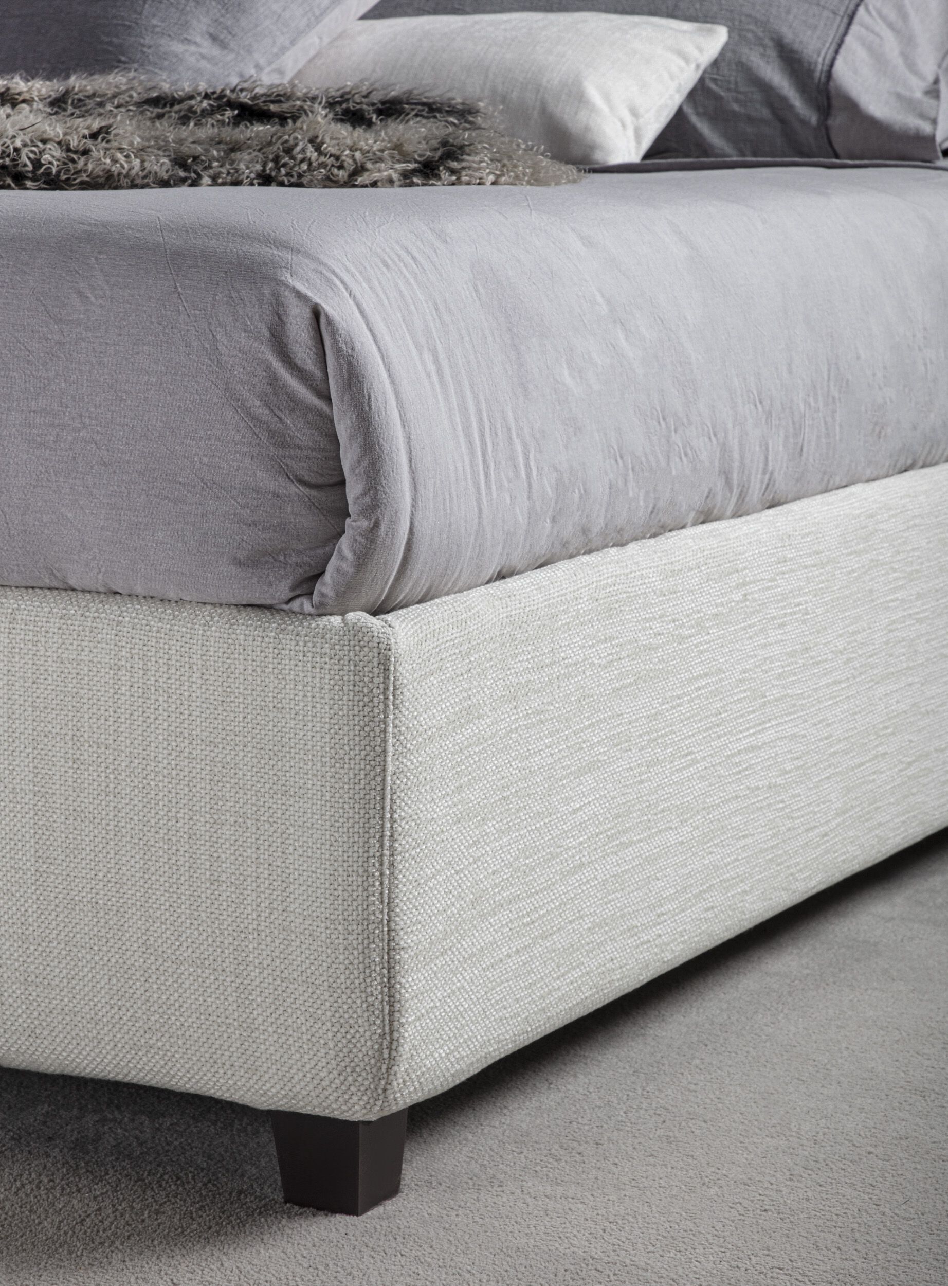 Съемная двуспальная кровать из ткани с мягким изголовьем GRUPPO FOX ночь Фокса ARCH-00018090 - Вид №1