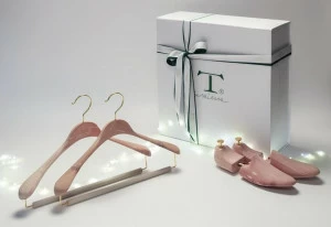 Toscanini Кедровая вешалка Luxury hangers gift boxes