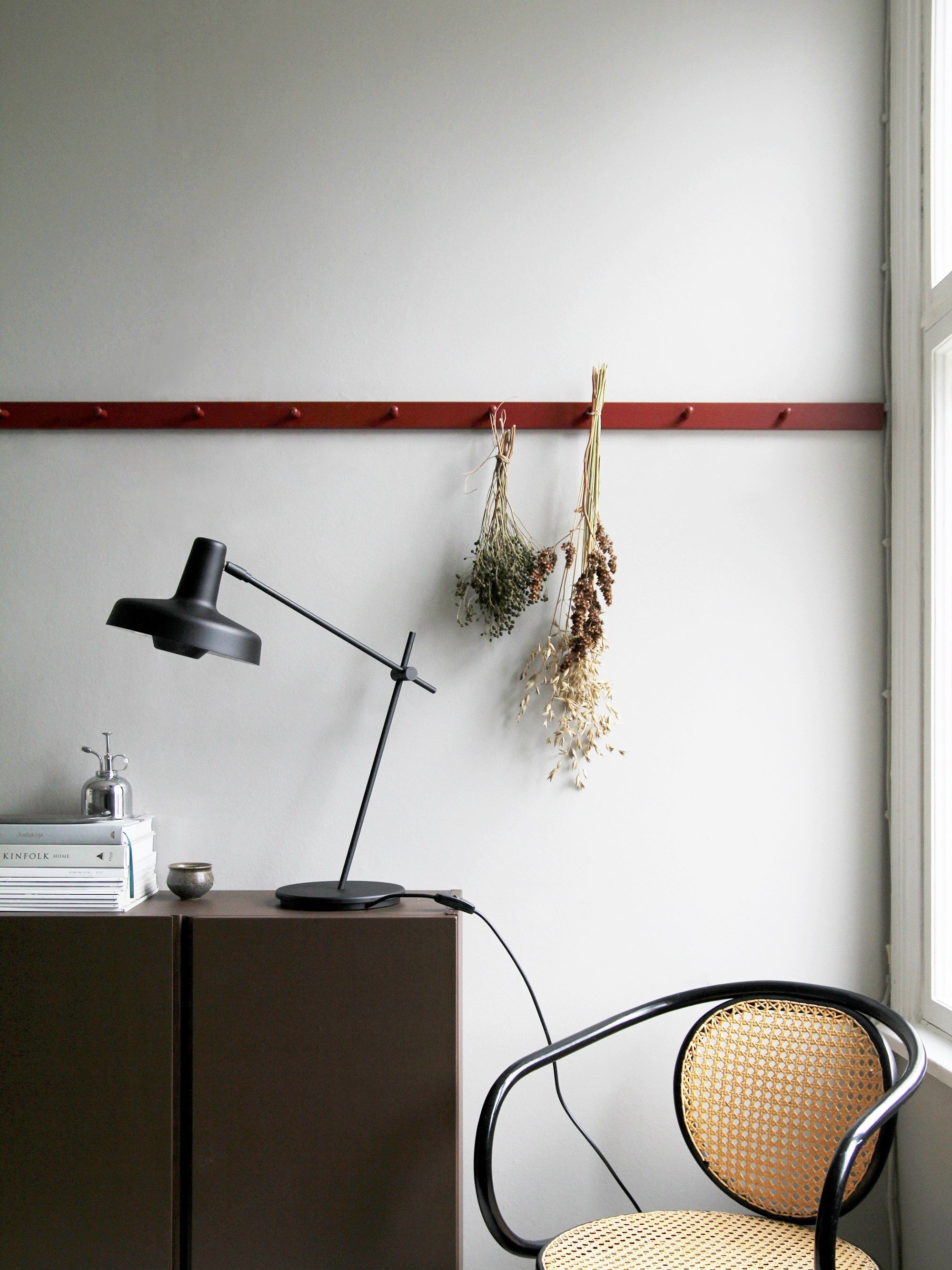 Регулируемая настольная лампа Grupa Arigato ARCH-00115861 - Вид №1