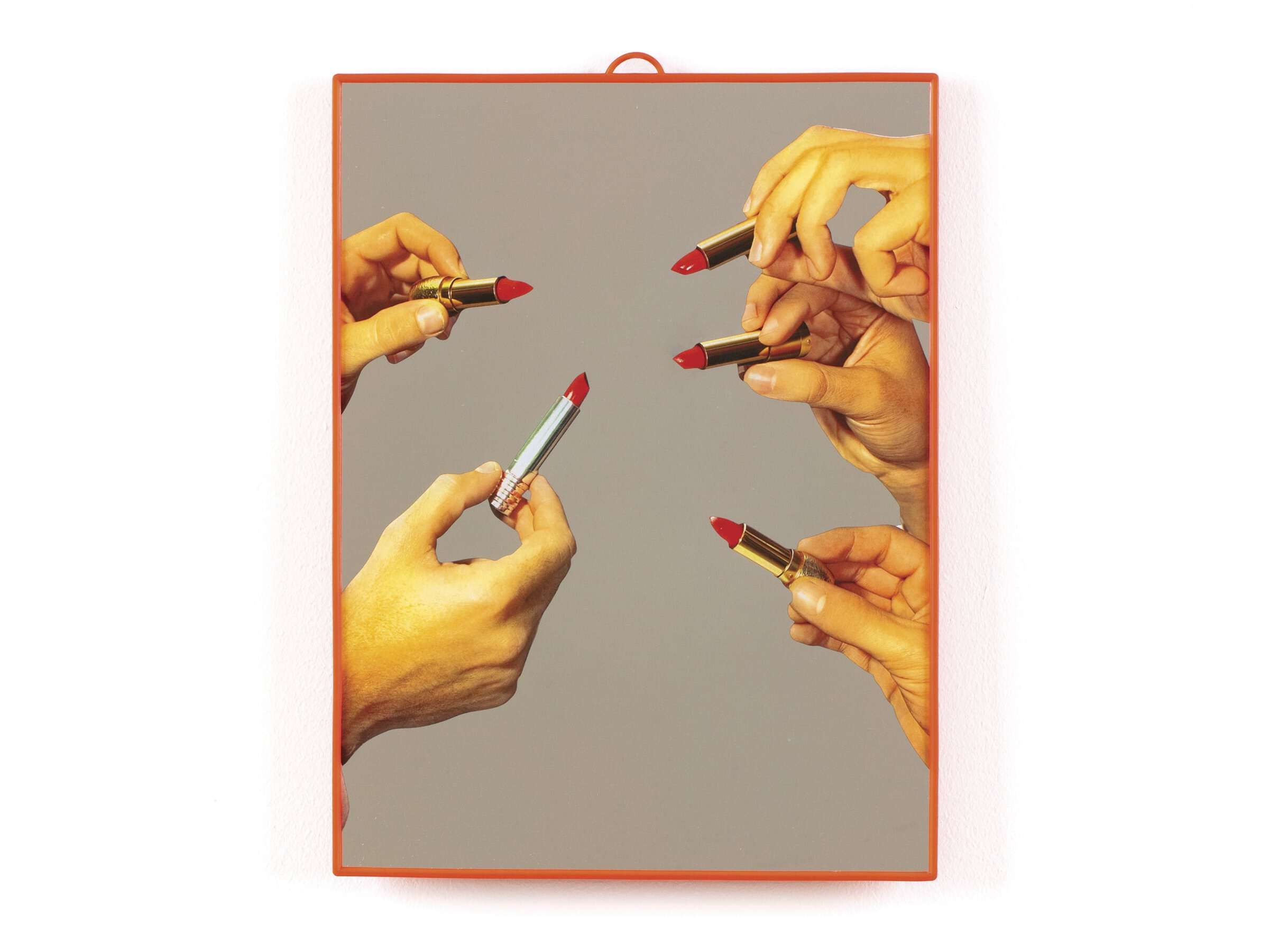 Настенное зеркало с пластиковой рамкой Seletti Seletti wears Toiletpaper ARCH-00002219