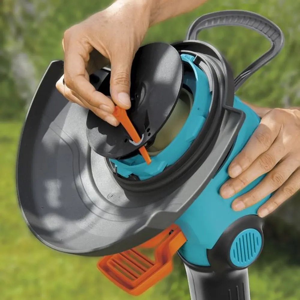 Триммер аккумуляторный Bosch EasyGrassCut 12-230 12 В 1x2 Ач АКБ и ЗУ входит в комплект GARDENA STLM-2139031 - Вид №3