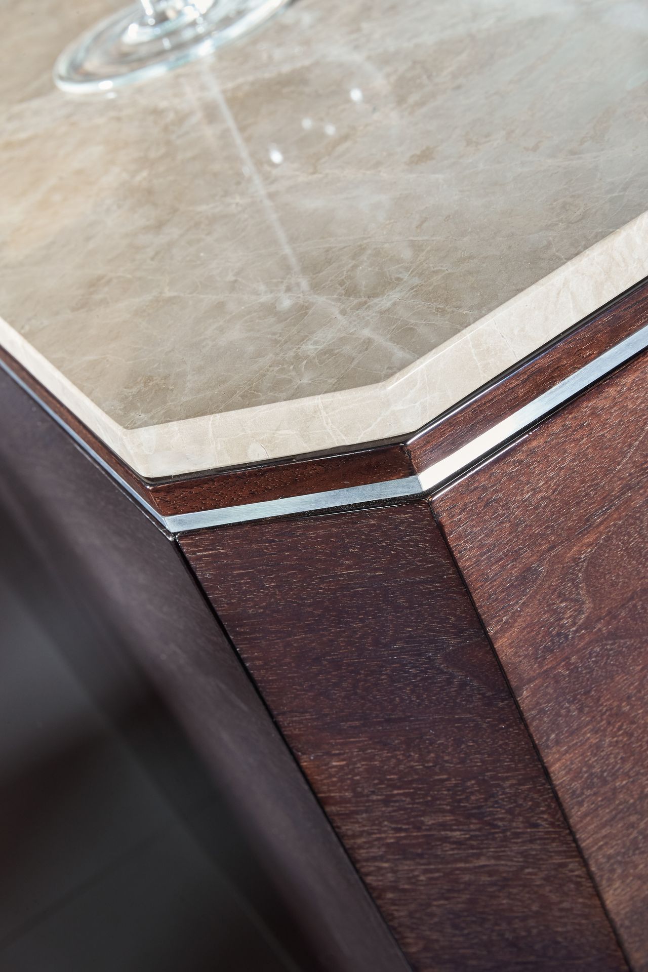 Деревянный шкаф с распашными дверями и мраморной столешницей Hurtado Evolution ARCH-00127805 - Вид №16