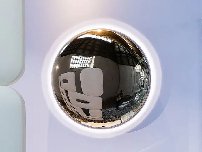 Декоративный предмет из зеркального стекла PlusObject DROP OF MERCURY ARCH-00041978