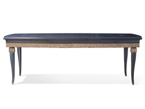 Стол для гостиной