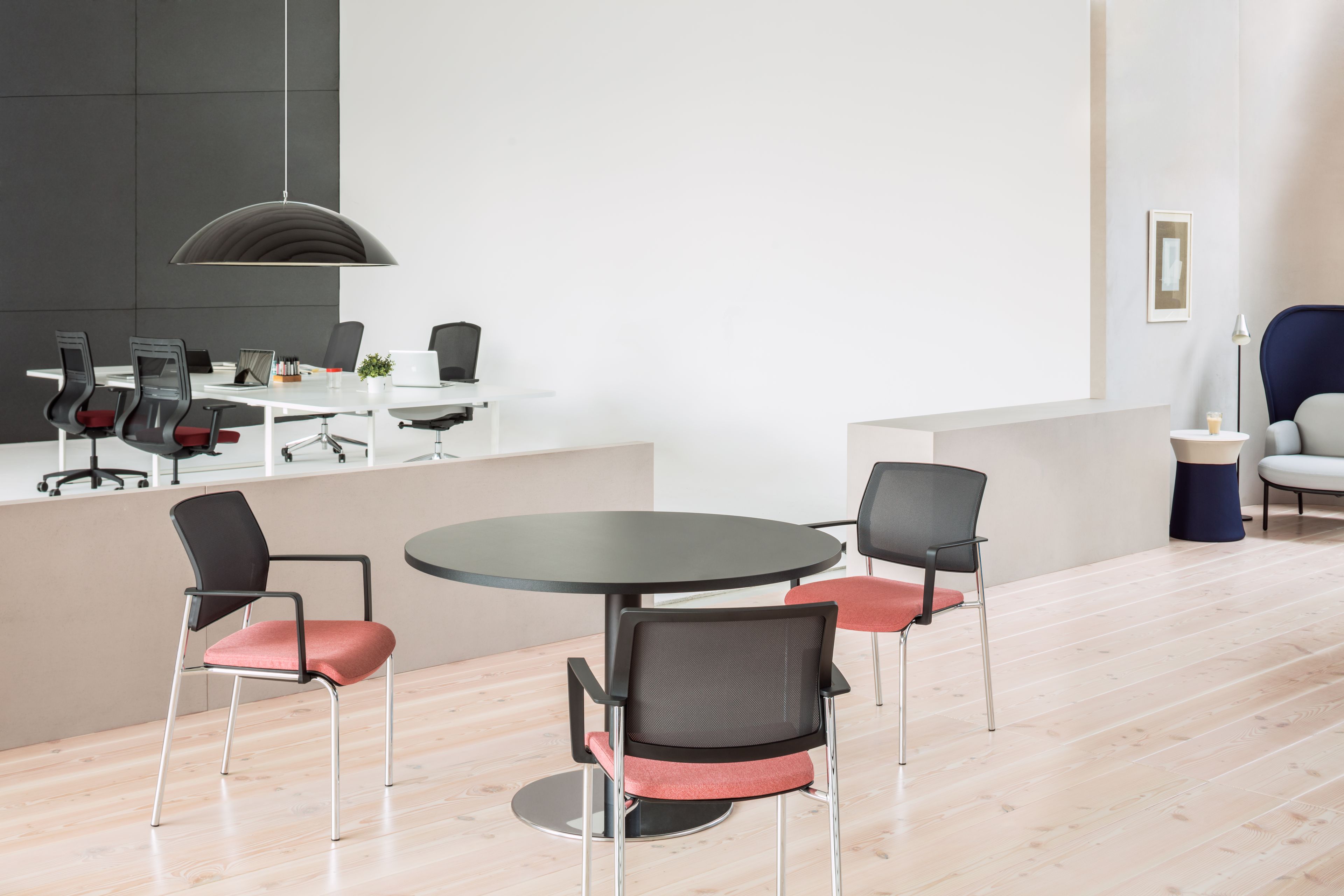 Мягкий стул с подлокотниками MDD Gaya ARCH-00066800 - Вид №5