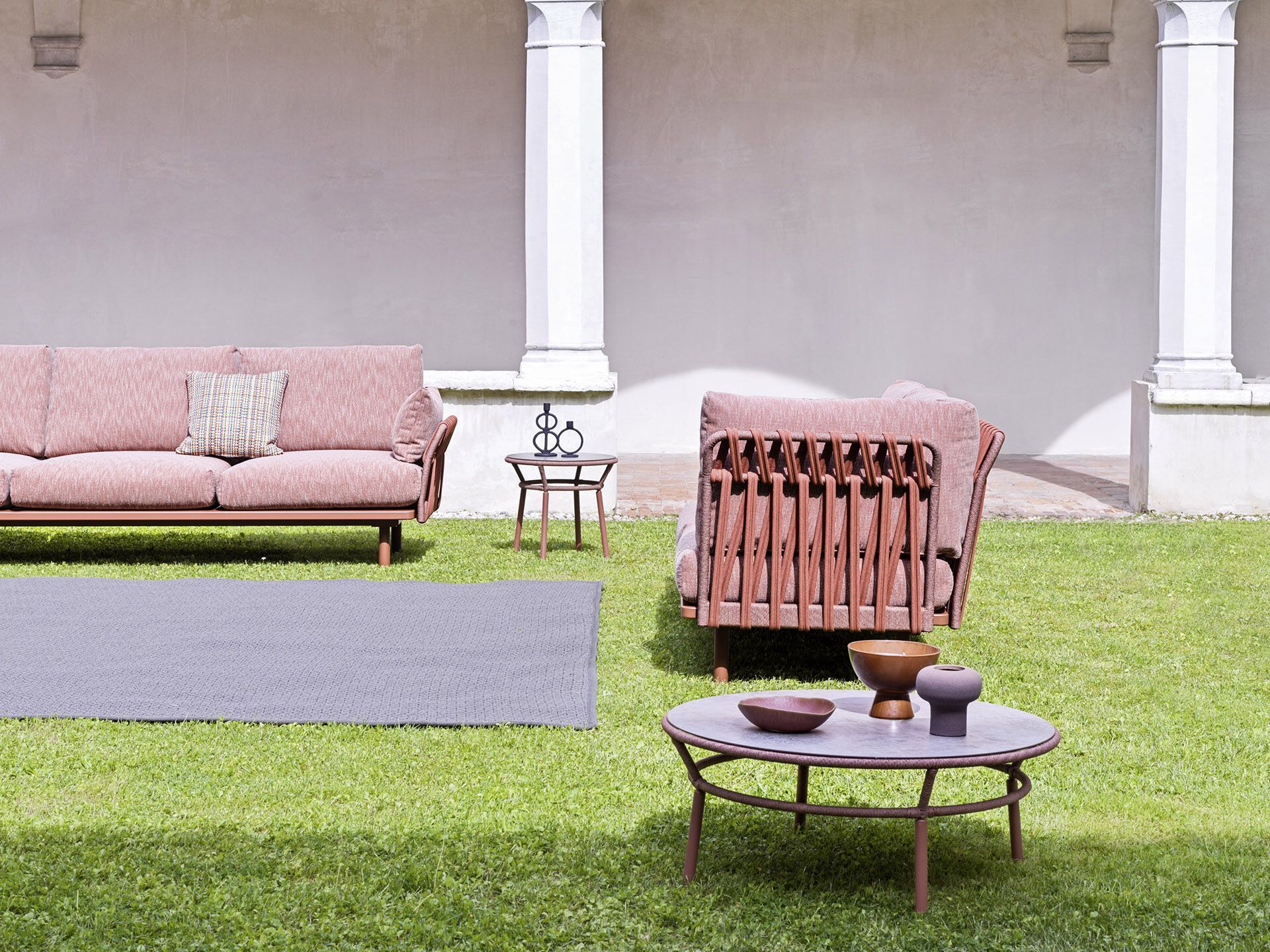 3-местный тканевый садовый диван Varaschin Emma Cross ARCH-00071436 - Вид №3