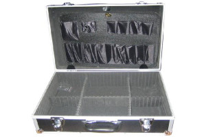 15126036 Ящик алюминиевый для инструментов (450х330х150 мм) 16923U Unipro
