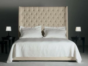 Meridiani Двуспальная кровать из ткани с тафтинговым изголовьем Turman