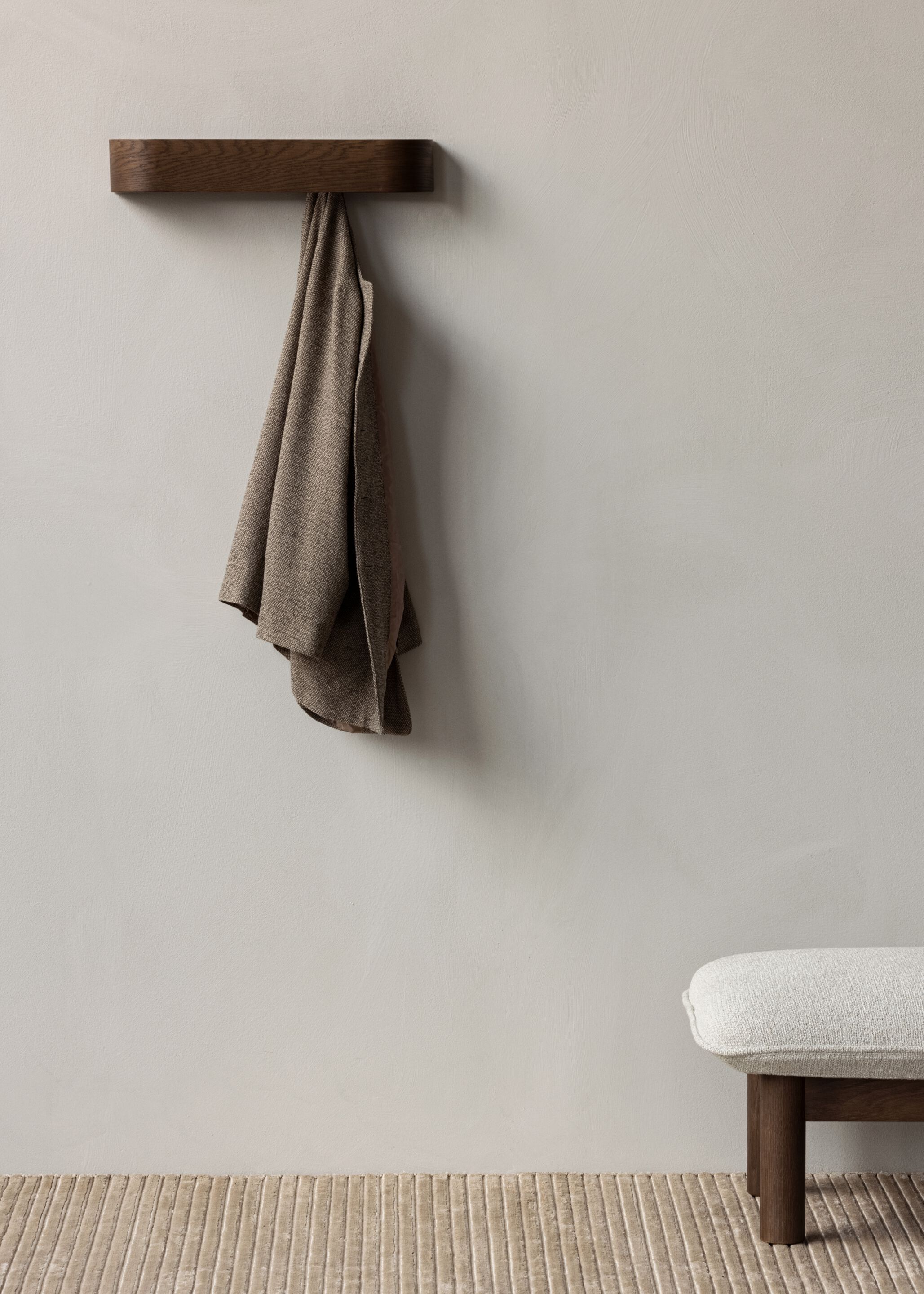 Настенная вешалка из шпона Audo Copenhagen эпоха ARCH-00078494 - Вид №11