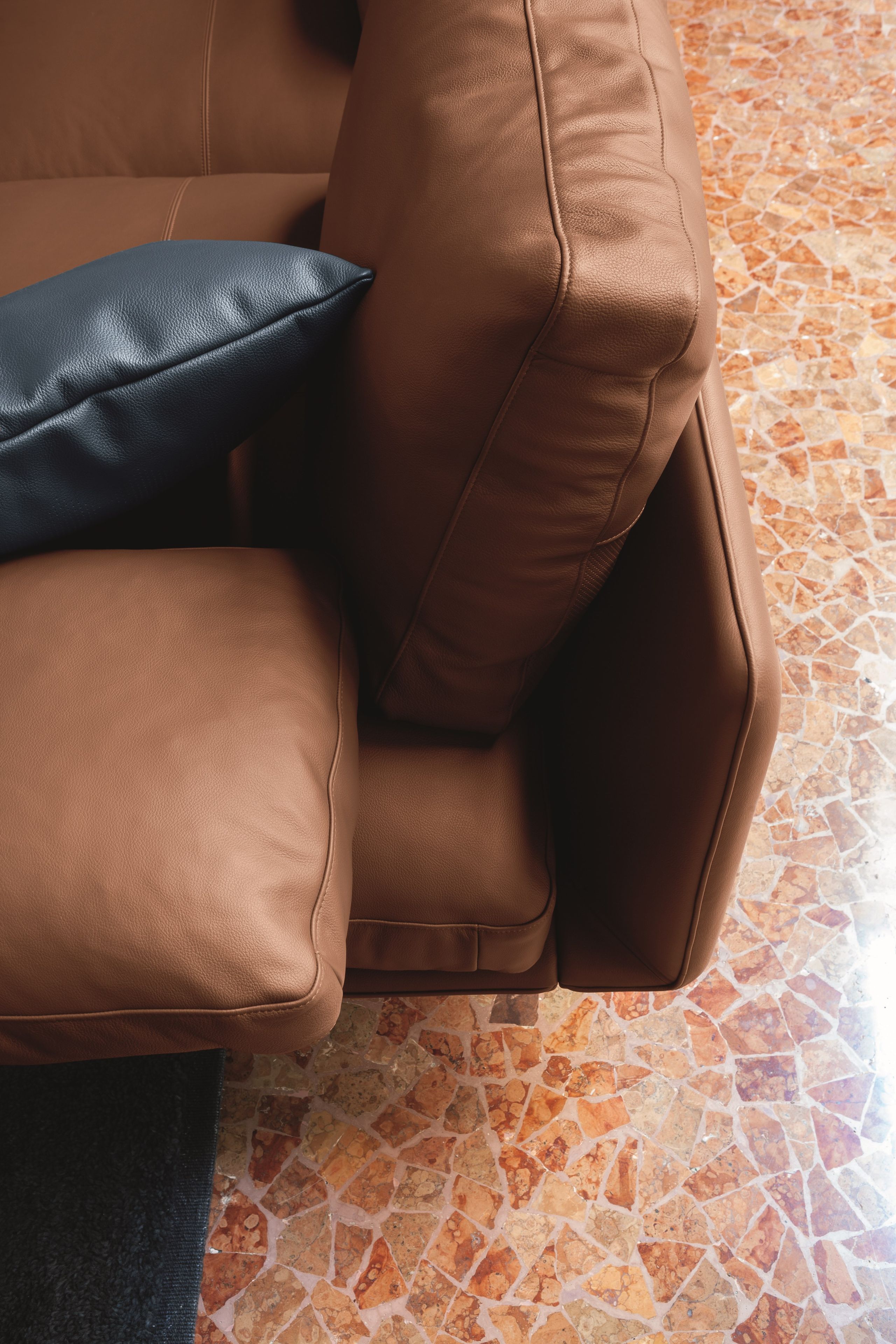 Прямоугольный журнальный столик из массива дерева Poltrona Frau коллекция-столы и стулья ARCH-00009627 - Вид №2